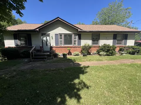 7065 Sugar Camp Dr, Greenbrier, TN 37073
