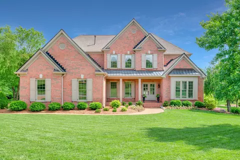 9509 Midlothian Dr, Brentwood, TN 37027