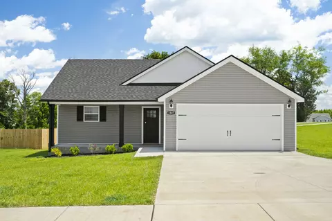 1507 Fredrick Dr, Clarksville, TN 37042