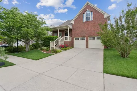 804 Gloucester Ln, Nashville, TN 37221