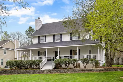 1410 Walden Forest Rd, Signal Mountain, TN 37377