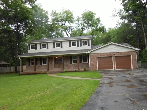 101 Ridgemont Dr, Hopkinsville, KY 42240