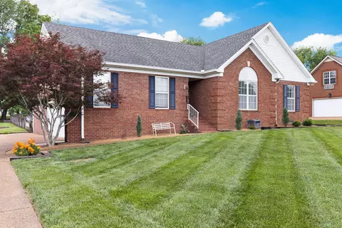 309 Cherry Ln, White House, TN 37188