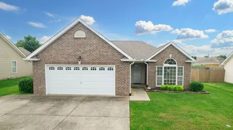 1468 Standish Dr, Lebanon, TN 37087