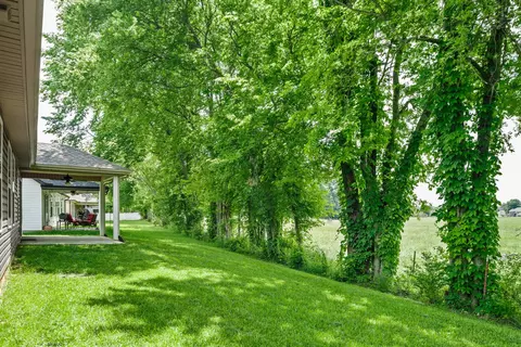 Exterior - 357 Fieldstone Ln, Springfield, TN 37172 photo 9 of 9