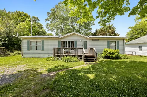 109 E Grizzard St E, Tullahoma, TN 37388
