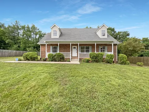1015 Kaitlynn Cir, Pleasant View, TN 37146