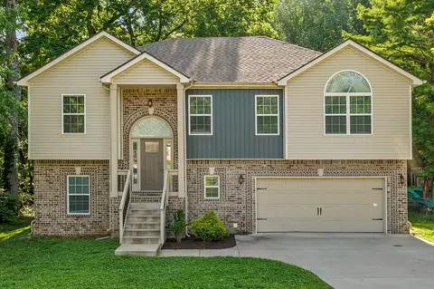 2130 Seven Mile Ferry Rd, Clarksville, TN 37040