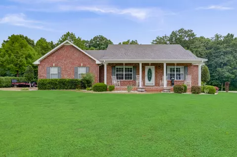 1443 Eastland Dr, Ashland City, TN 37015