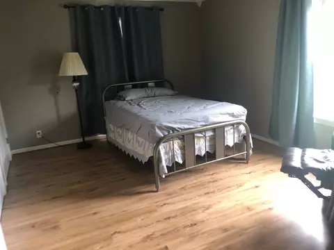 Bedroom - 400 Barber Cir, Centerville, TN 37033 photo 2 of 5