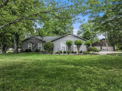 154 Cottonwood Dr, Murfreesboro, TN 37128