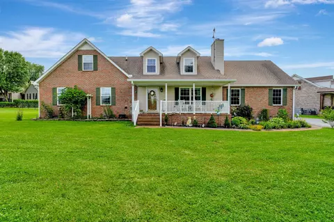 3892 Kedron Rd, Spring Hill, TN 37174