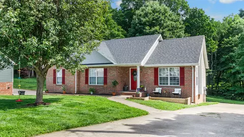 1619 Barrywood Cir W, Clarksville, TN 37042