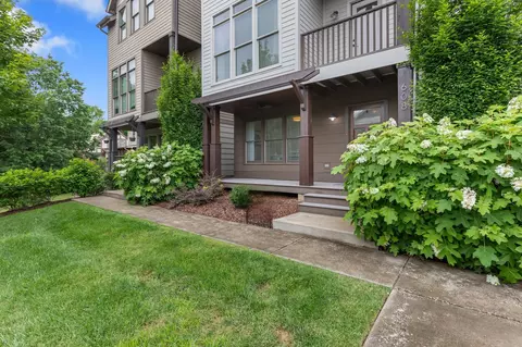 608 Chesterfield Way, Nashville, TN 37212
