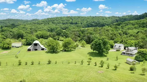 576 Bottle Hollow Rd, Shelbyville, TN 37160