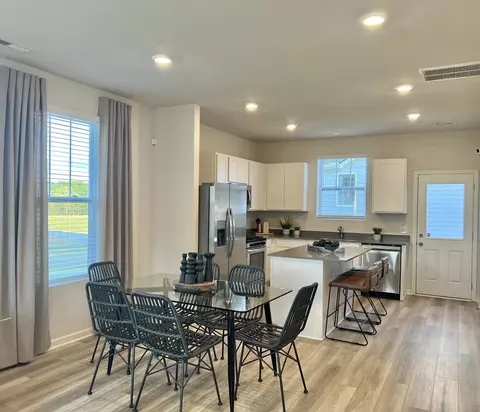 2551 Drumwright Way, Columbia, TN 38401