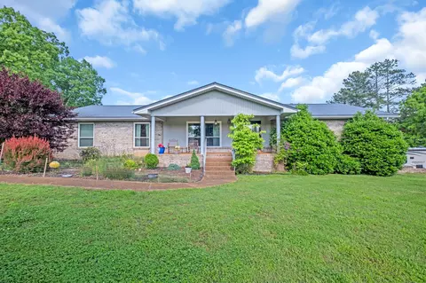 1056 Highway 100, Centerville, TN 37033