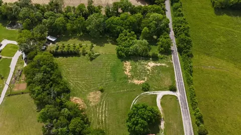 3155 Brown Hollow Rd, Williamsport, TN 38487