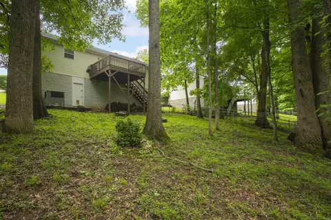 Exterior - 137 Brookside Pt, Springfield, TN 37172 photo 10 of 12