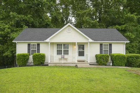 137 Brookside Pt, Springfield, TN 37172