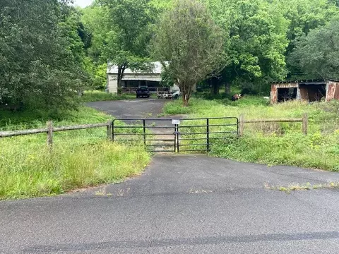 167 Short Creek Rd, Dellrose, TN 38453