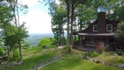 190 Quail Ridge Ln, Belvidere, TN 37306