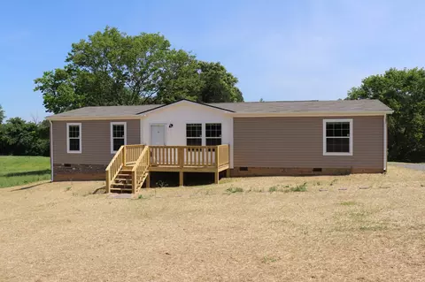 2968 Wixtown Rd, Westmoreland, TN 37186