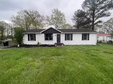 415 Alabama Ave, Clarksville, TN 37042