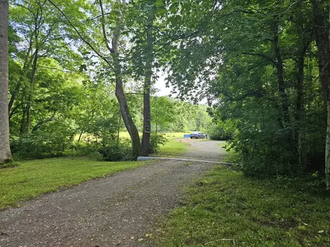 1525 Wolf Branch Rd, Vanleer, TN 37181 photo 1