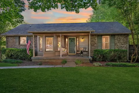 611 Windham Dr, Clarksville, TN 37043
