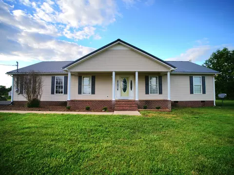 992 Bethlehem Church Rd, Shelbyville, TN 37160