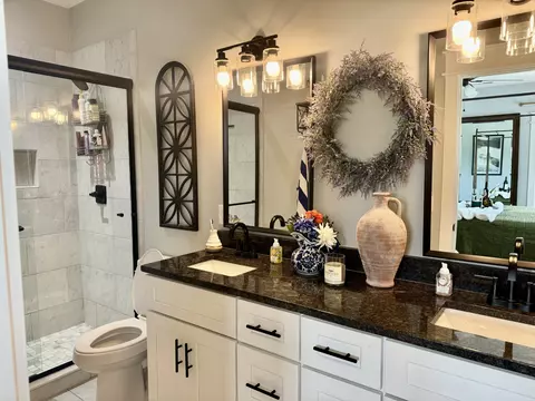 Bath - 172 Tenpenny Rd, Morrison, TN 37357 photo 1 of 3
