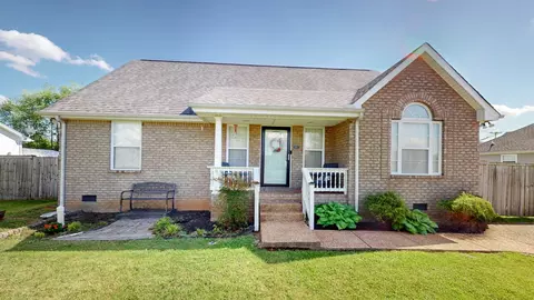 101 Chad St E, Portland, TN 37148