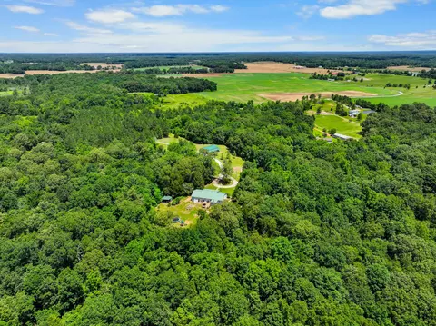 414 Mcghee Branch Rd, Buchanan, TN 38222