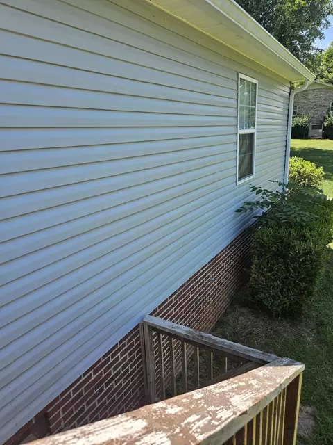 Exterior - 115 Cherry Ln, Morrison, TN 37357 photo 5 of 9