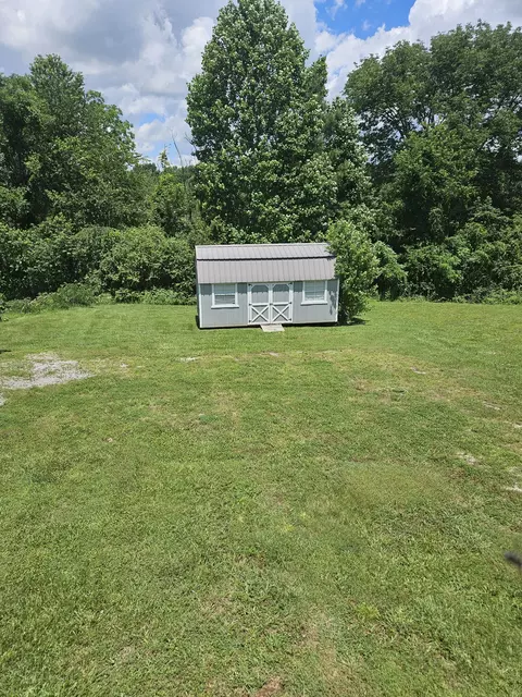 Exterior - 115 Cherry Ln, Morrison, TN 37357 photo 9 of 9