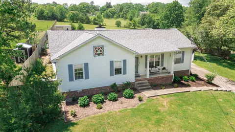 4056 Sawmill Rd, Woodlawn, TN 37191