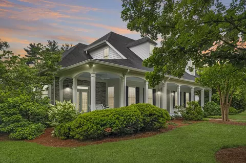 5307 Meadowlake Rd, Brentwood, TN 37027