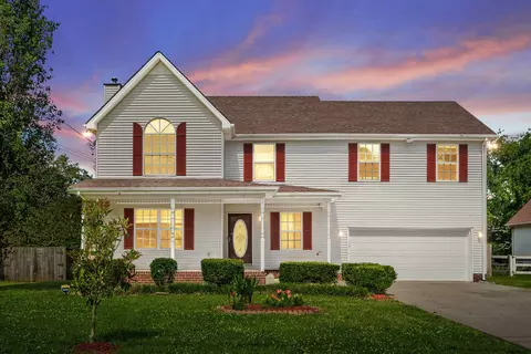 604 Pointe Clear Dr, Smyrna, TN 37167