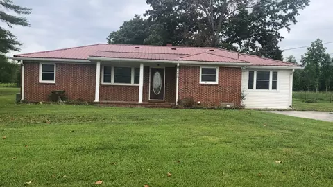 370 Airport Lake Rd, Mcminnville, TN 37110