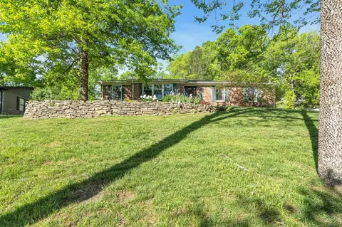 6613 Currywood Dr, Nashville, TN 37205