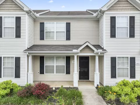 1409 Progress Ct, Murfreesboro, TN 37130