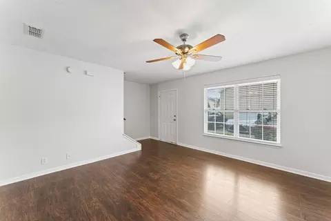 1409 Progress Ct, Murfreesboro, TN 37130 photo 4