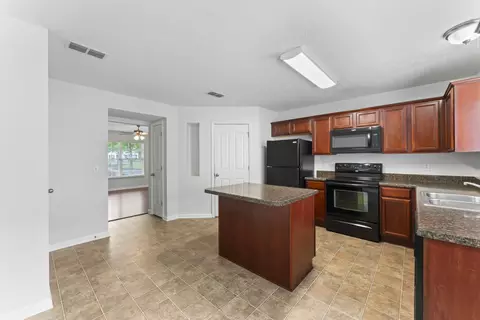1409 Progress Ct, Murfreesboro, TN 37130 photo 8