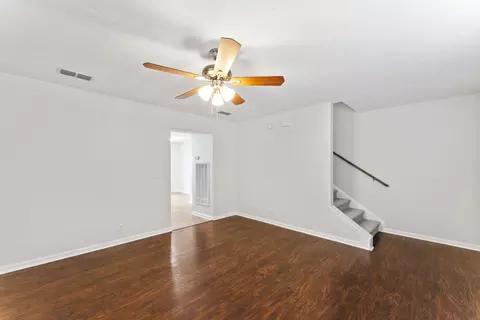 1409 Progress Ct, Murfreesboro, TN 37130 photo 5