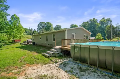 818 Cicada Rd, Quebeck, TN 38579 photo 3