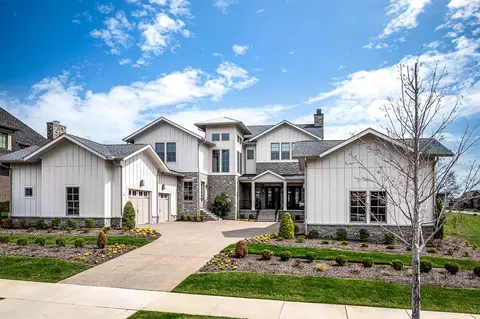 6200 Wild Heron Way, College Grove, TN 37046
