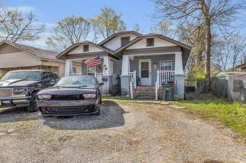 2102 E 32nd St, Chattanooga, TN 37407