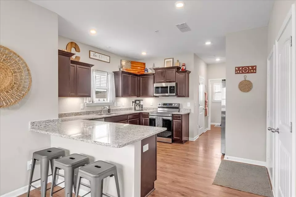 Kitchen - 1401 Garrett St, Murfreesboro, TN 37129 photo 8 of 10