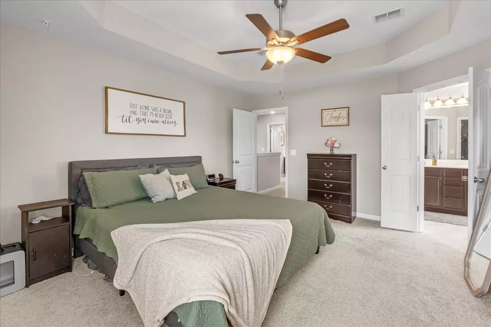 Bedroom - 1401 Garrett St, Murfreesboro, TN 37129 photo 2 of 6